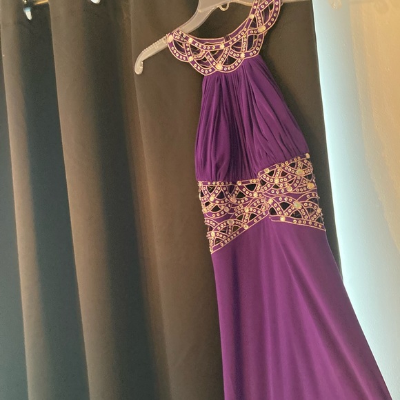 Prom dress - Picture 3 of 5